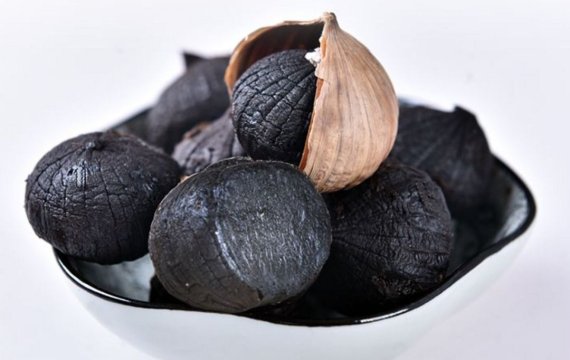 Factory Price Black Garlic Powder Black Garlic Extract 